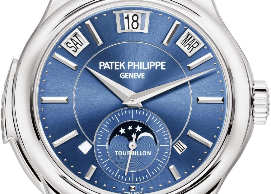 Купить копии элитных часов  Patek Philippe Grand Complications 5207G-001: в наличии!