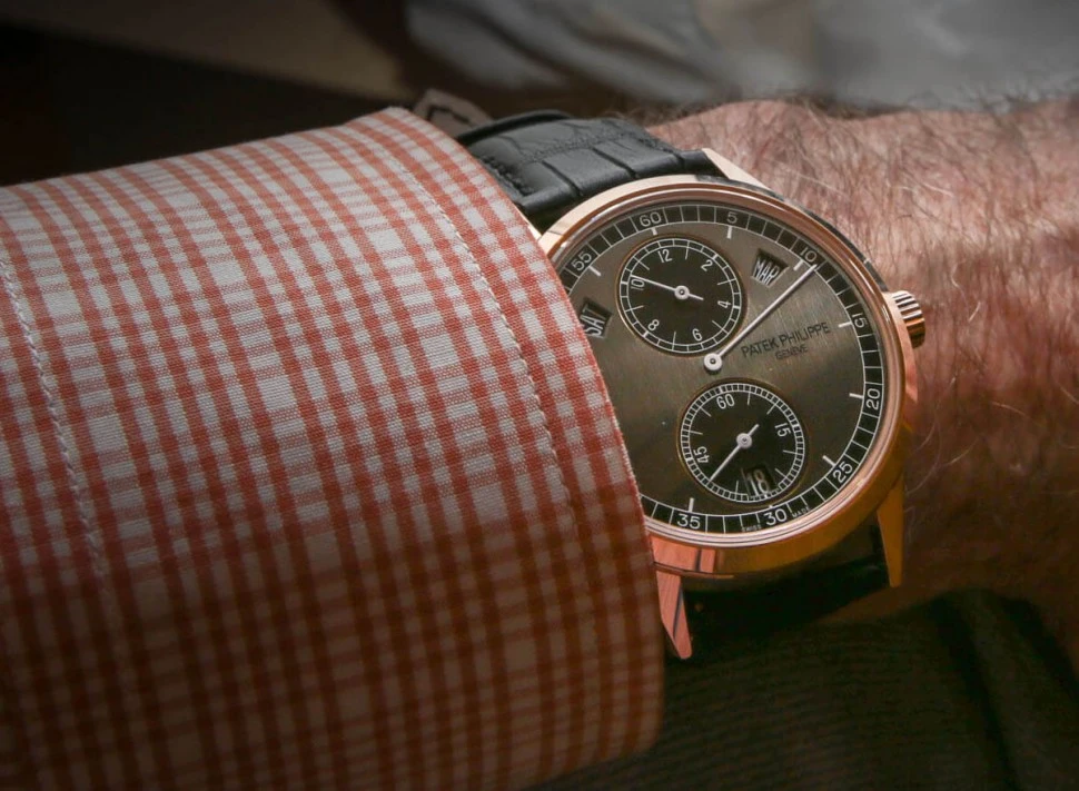 Купить копии элитных часов  Patek Philippe Complications 5235/50R-001: в наличии!