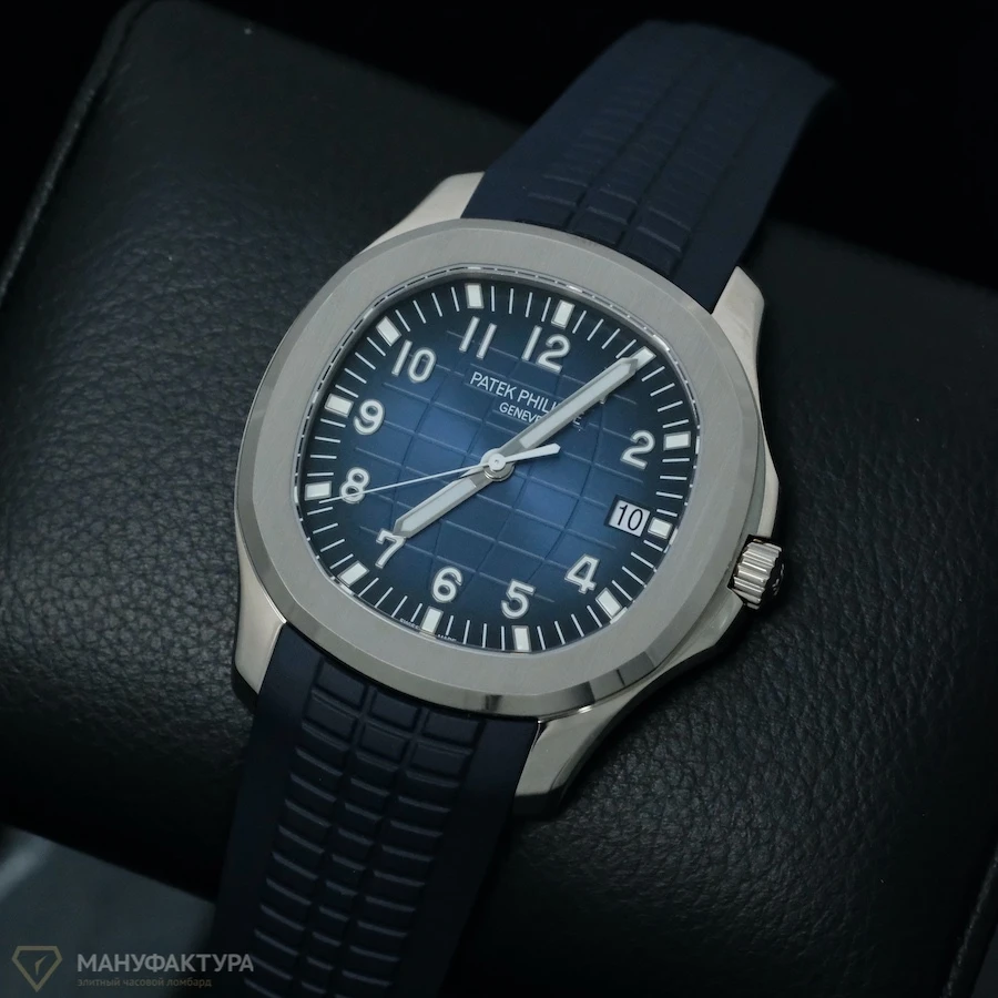 Купить копии элитных часов  Patek Philippe Aquanaut White Gold Blue Dial 5168G-001: в наличии!
