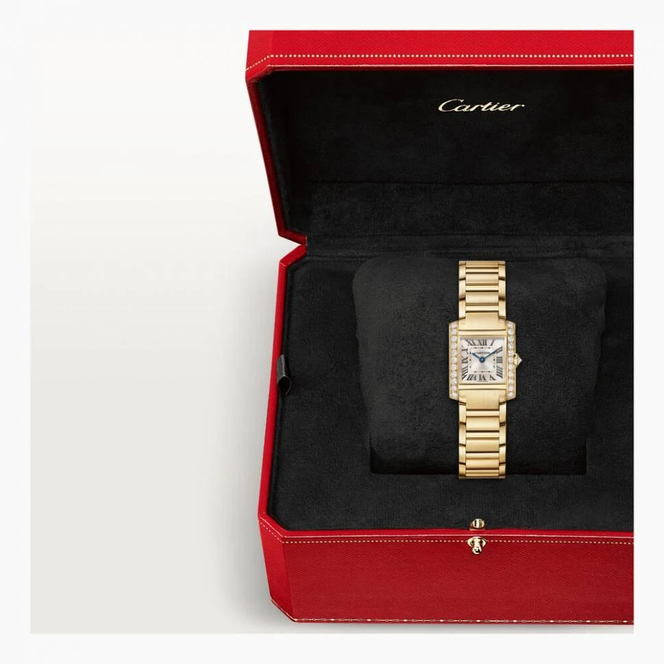 Купить копии элитных часов  Cartier Tank Francaise Watch WJTA0039: в наличии!