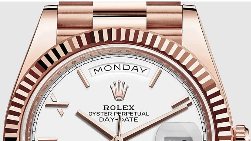 Купить копии элитных часов  Rolex Day-Date 40 Oyster m228235-0032: в наличии!