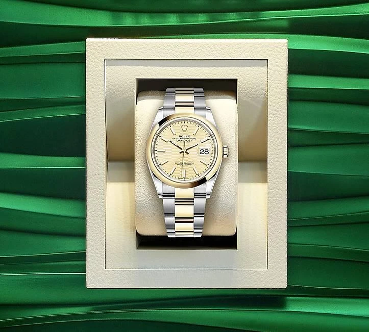 Купить копии элитных часов  Rolex Datejust Oyster Perpetual 36 mm m126203-0040: в наличии!