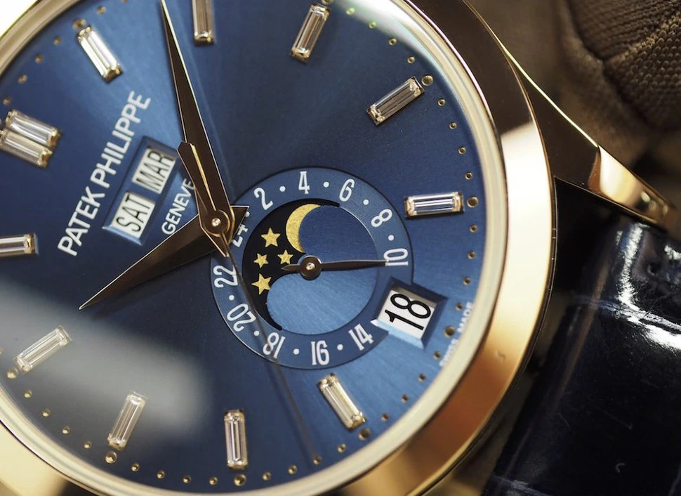 Купить копии элитных часов  Patek Philippe Complications 5396R-015: в наличии!