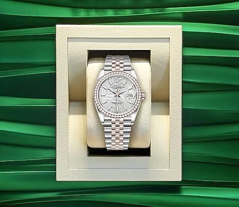 Купить копии элитных часов  Rolex Datejust Oyster Perpetual 36 mm m126281rbr-0019: в наличии!