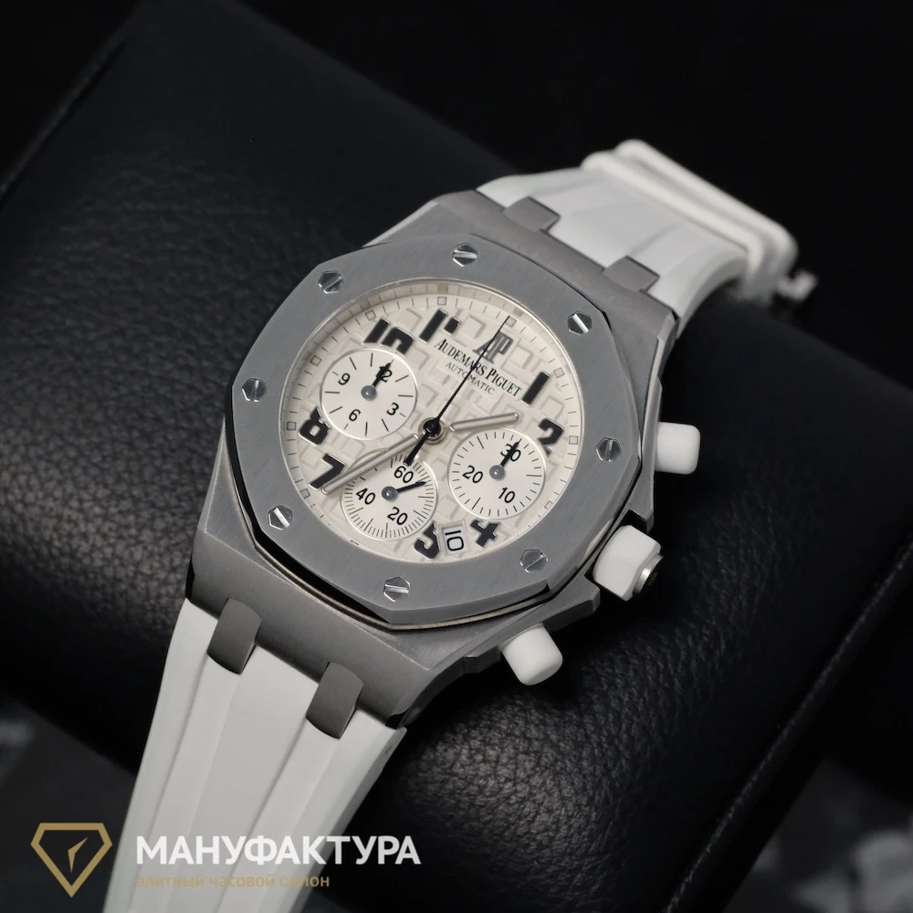 Купить копии элитных часов  Audemars Piguet Royal Oak Offshore Chronograph 37mm 26283st.oo.d010ca.01: в наличии!