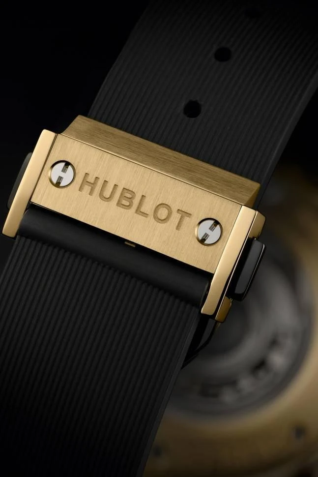 Купить копии элитных часов  Hublot Classic Fusion Chronograph Yellow Gold 541.VX.1130.RX: в наличии!