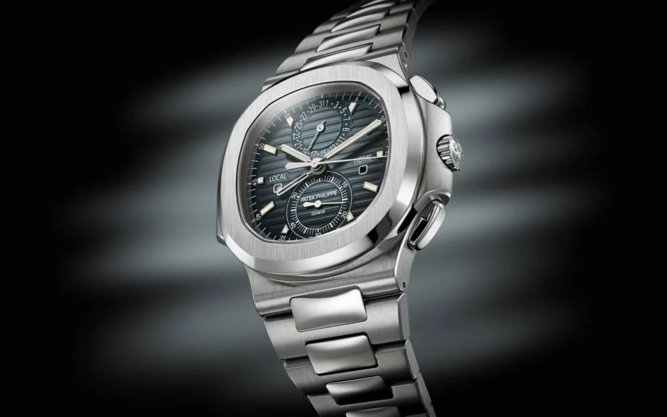 Купить копии элитных часов  Patek Philippe Nautilus 5990/1A-011: в наличии!