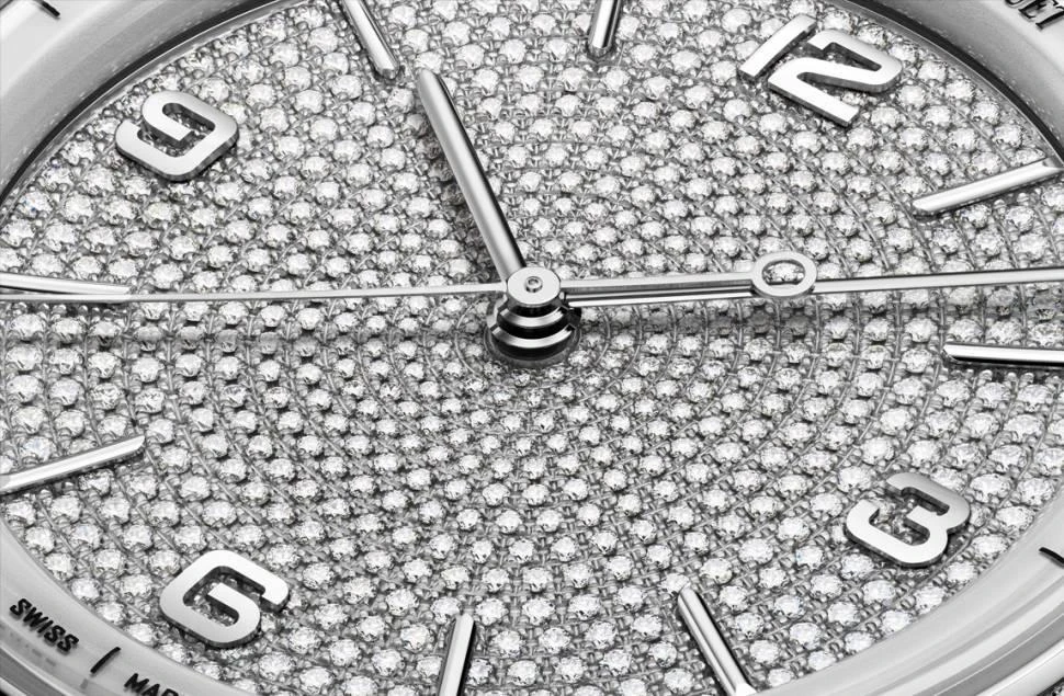 Купить копии элитных часов  Audemars Piguet Code 11.59 By  Selfwinding 15210BC.ZZ.D013VE.01: в наличии!