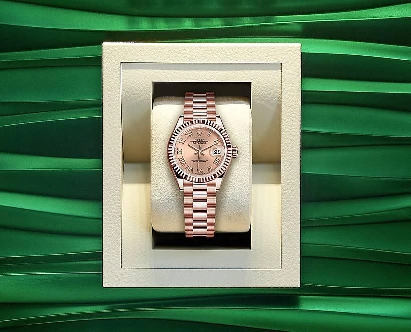 Купить копии элитных часов  Rolex Lady-Datejust Oyster Perpetual 28 mm m279175-0027: в наличии!