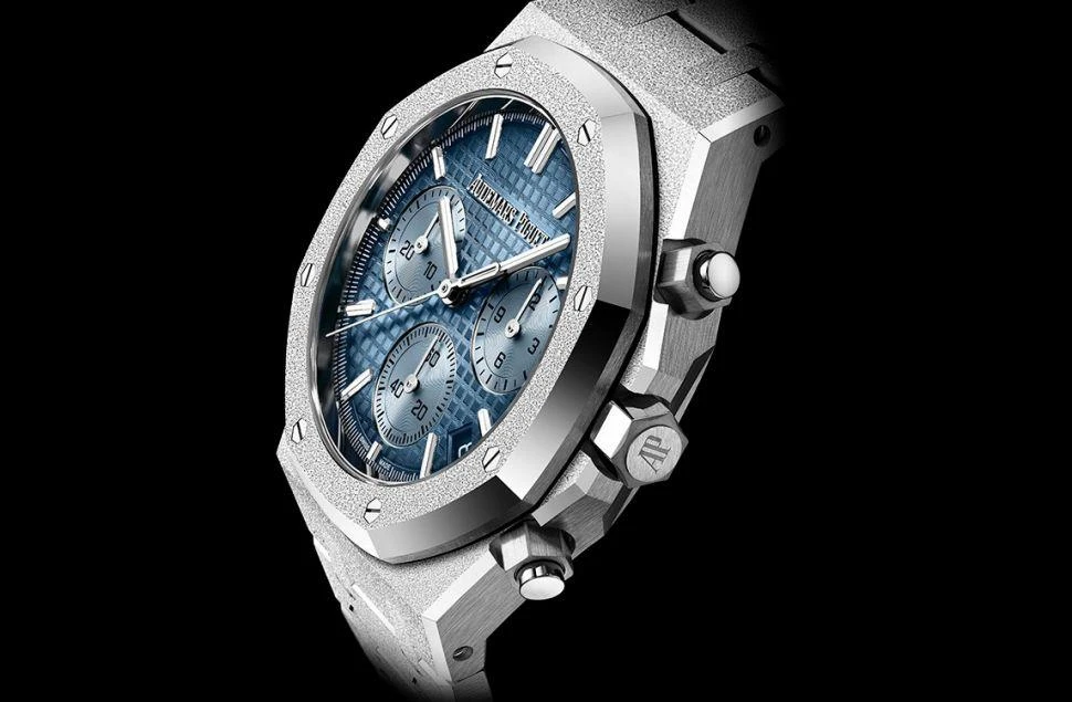 Купить копии элитных часов  Audemars Piguet Royal Oak Selfwinding Chronograph 26240BC.GG.1324BC.02: в наличии!