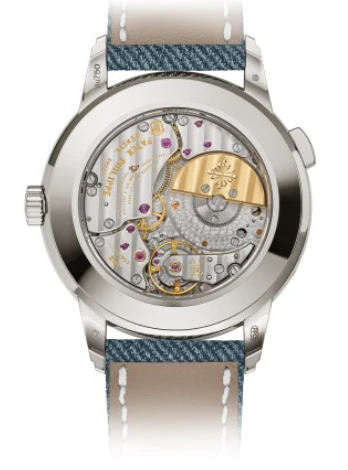 Купить копии элитных часов  Patek Philippe Complications World Time 5330G-001: в наличии!