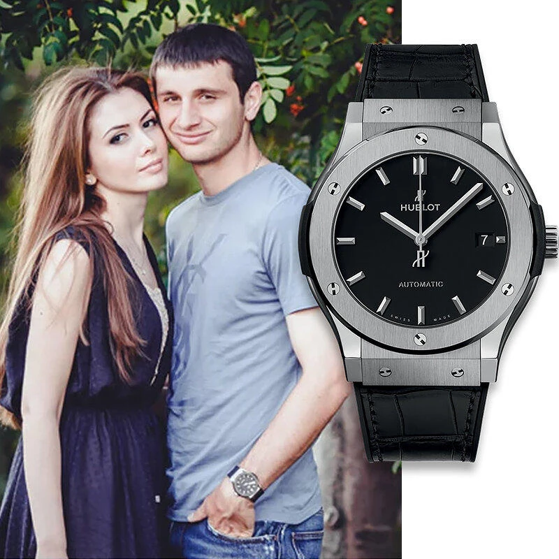 Купить копии элитных часов  Hublot Classic Fusion Titanium 511.NX.1171.RX: в наличии!