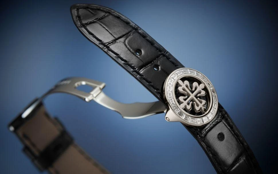 Купить копии элитных часов  Patek Philippe Grand Complications 5271P-010: в наличии!