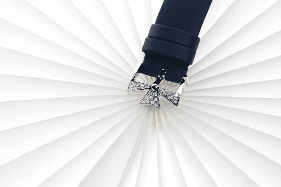 Купить копии элитных часов  Vacheron Constantin Egerie 4606F/000G-B649: в наличии!