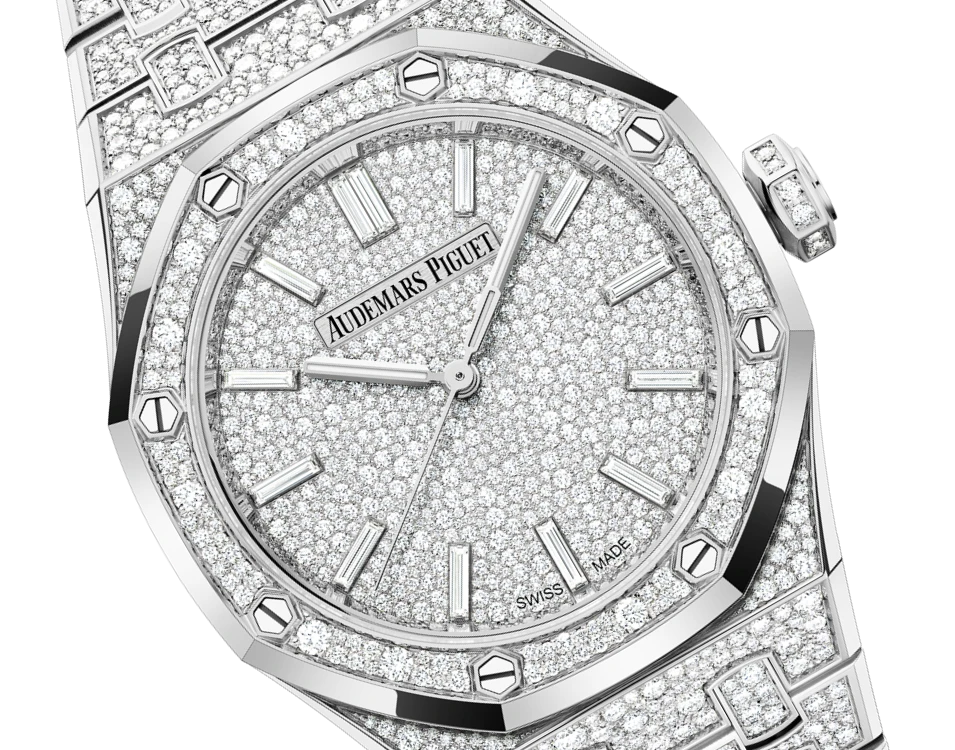 Купить копии элитных часов  Audemars Piguet Royal Oak Selfwinding 15552BC.ZZ.1358BC.01: в наличии!