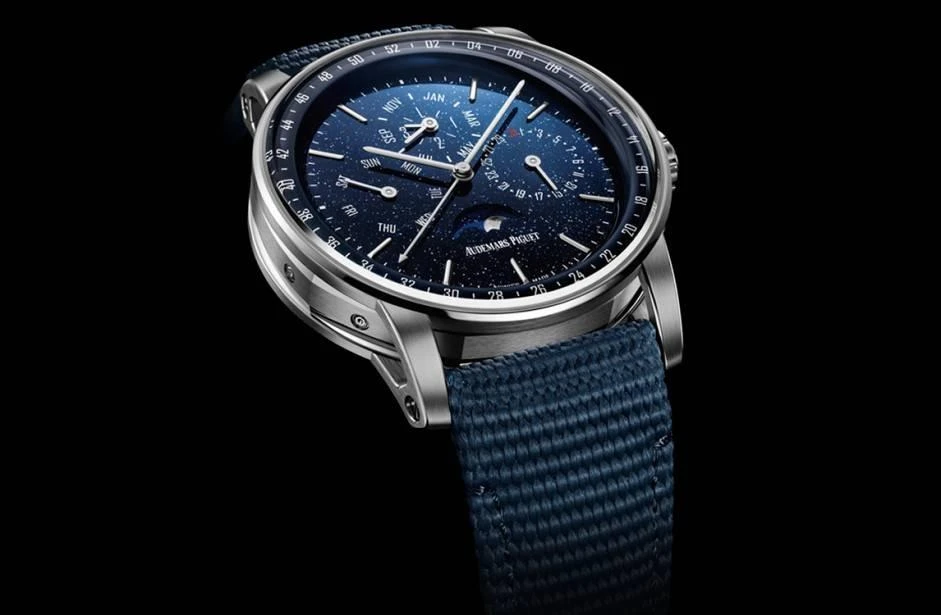 Купить копии элитных часов  Audemars Piguet Code 11.59 By  Perpetual Calendar 26394BC.OO.D027KB.01: в наличии!