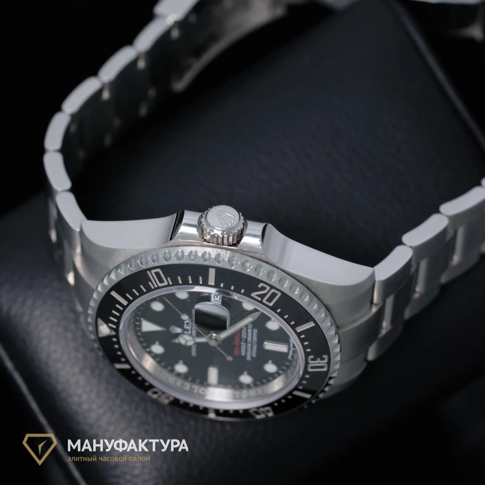 Купить копии элитных часов  Rolex Sea-Dweller 43mm Oystersteel 126600: в наличии!