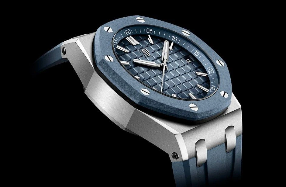 Купить копии элитных часов  Audemars Piguet Royal Oak Offshore Selfwinding 15605SK.OO.A350CA.01: в наличии!