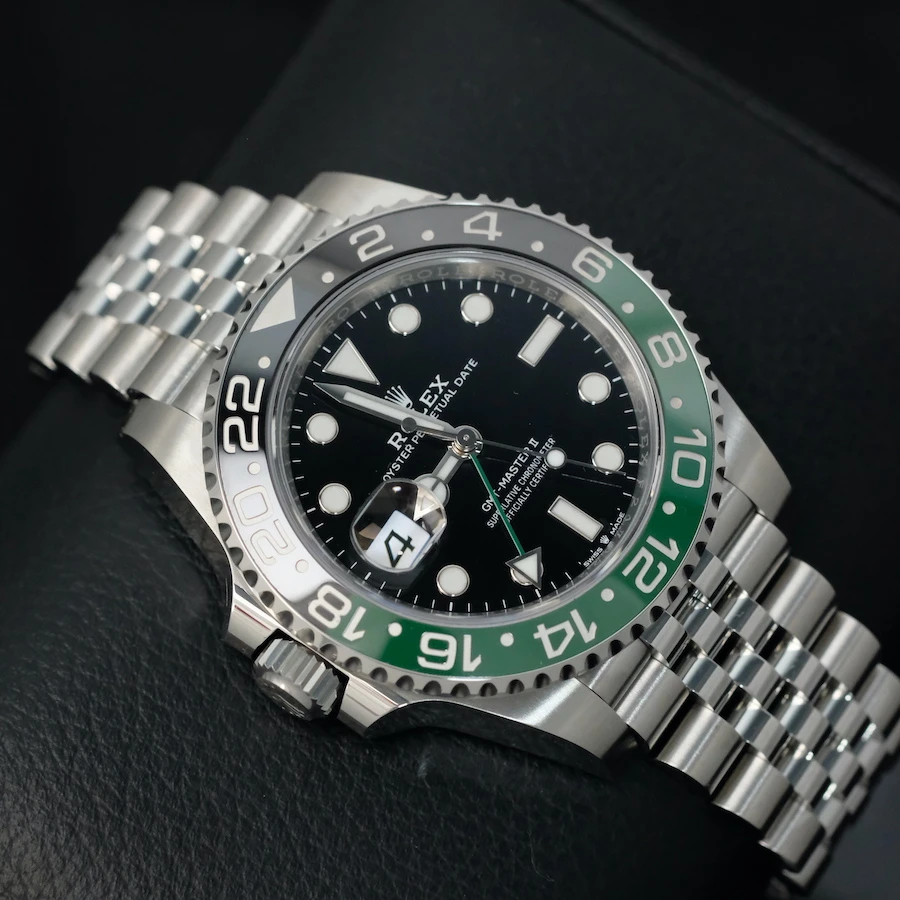 Купить копии элитных часов  Rolex GMT-Master II 40mm 126720VTNR: в наличии!