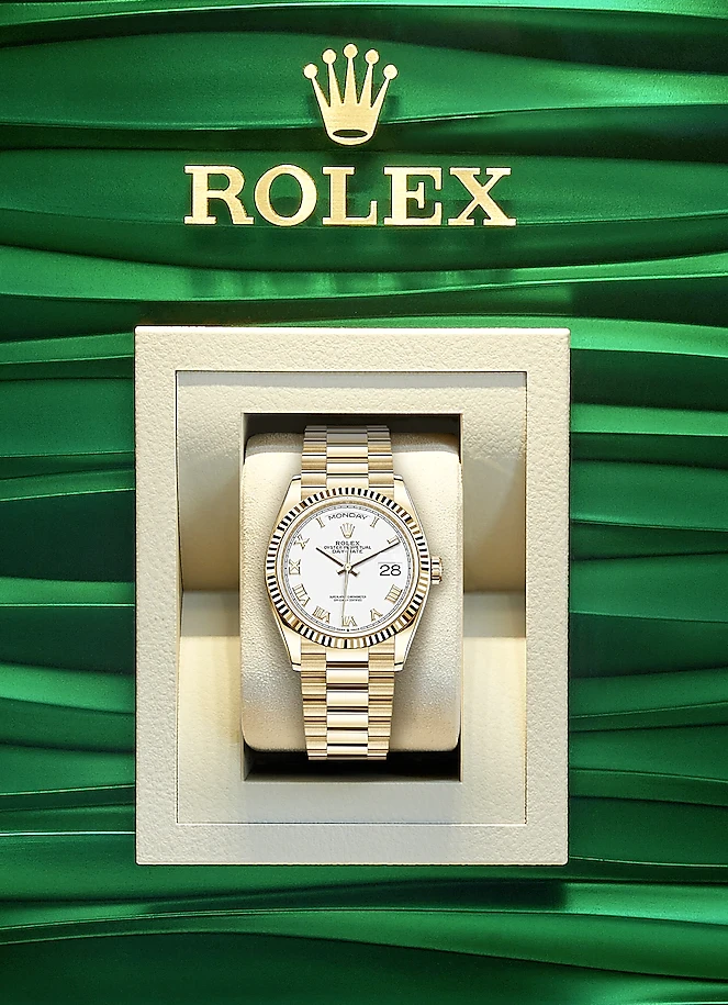 Купить копии элитных часов  Rolex Day-Date 36 m128238-0076: в наличии!