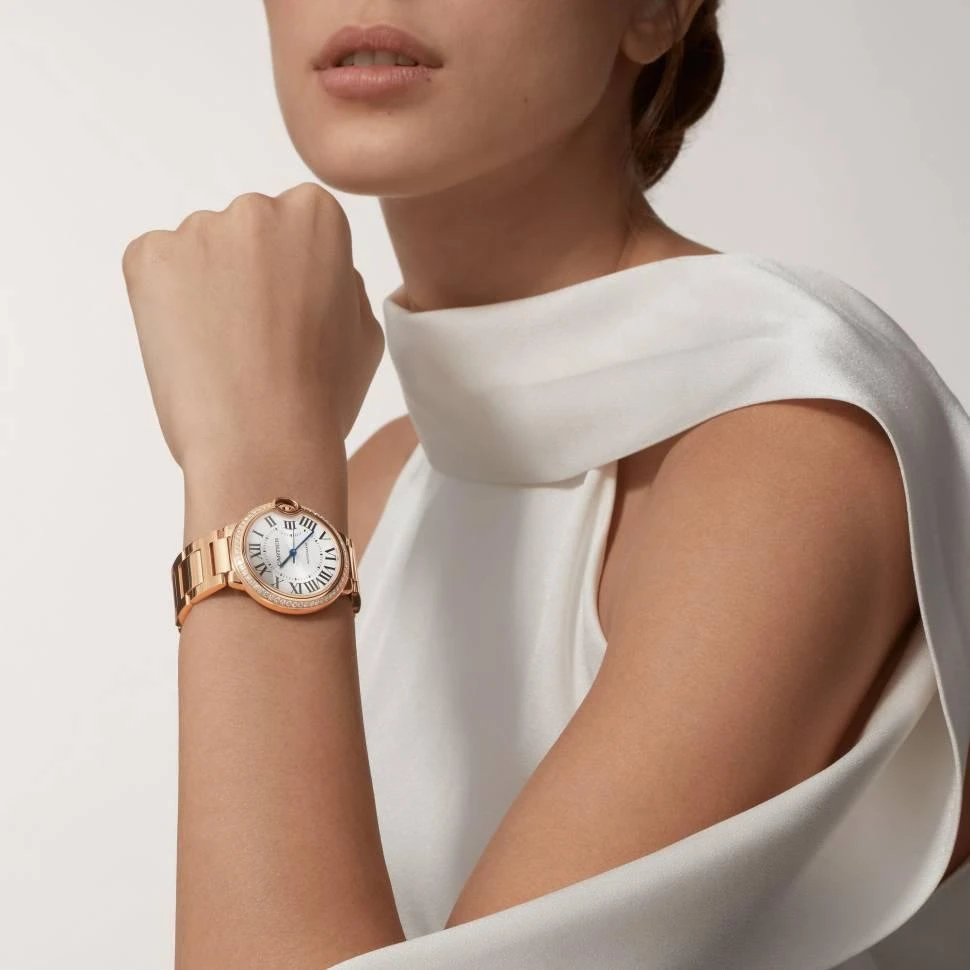 Купить копии элитных часов  Cartier Ballon Bleu De WJBB0070: в наличии!
