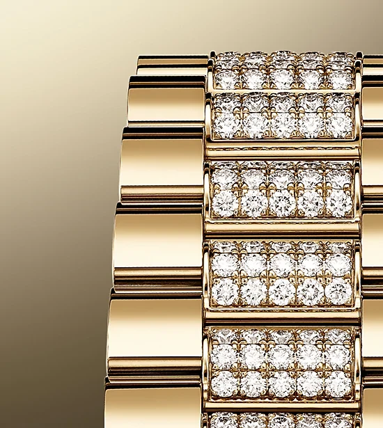 Купить копии элитных часов  Rolex Day-Date 36 m128238-0077: в наличии!