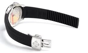 Купить копии элитных часов  Patek Philippe Aquanaut 5164A-001: в наличии!