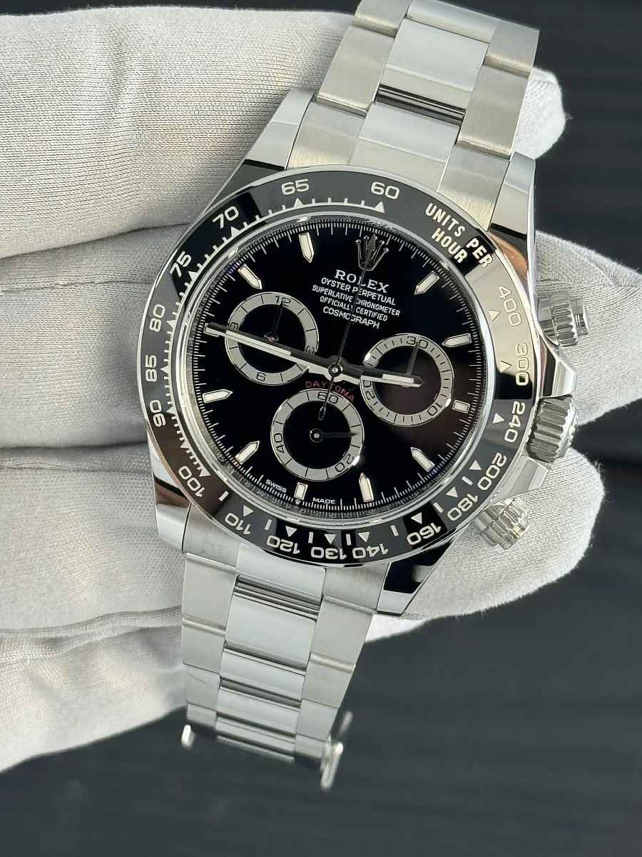 Купить копии элитных часов  Rolex Cosmograph Daytona Oyster, 40 mm, Oystersteel 126500LN: в наличии!