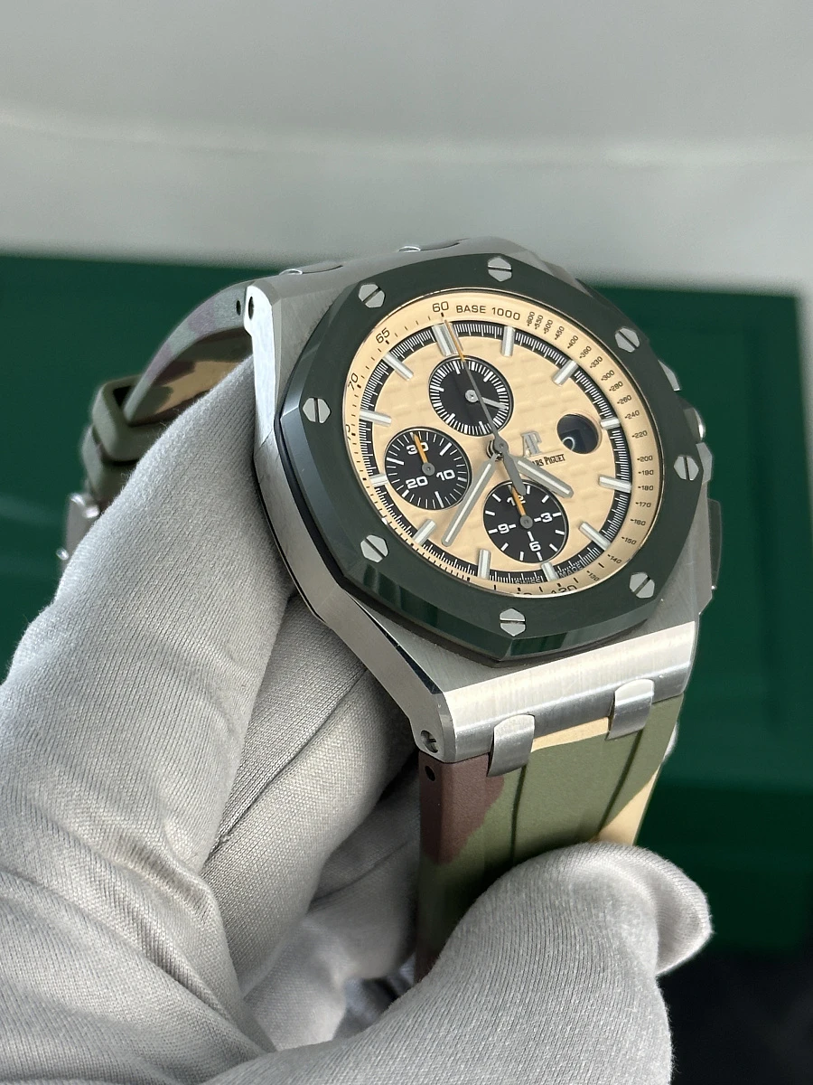 Купить копии элитных часов  Audemars Piguet Audemars Piguet Royal Oak Offshore Chronograph Camo 26400SO.OO.A054CA.01: в наличии!