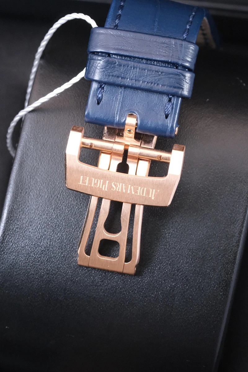 Купить копии элитных часов  Audemars Piguet Royal Oak Chronograph 41mm Blue Dial 26240OR.OO.D315CR.02: в наличии!