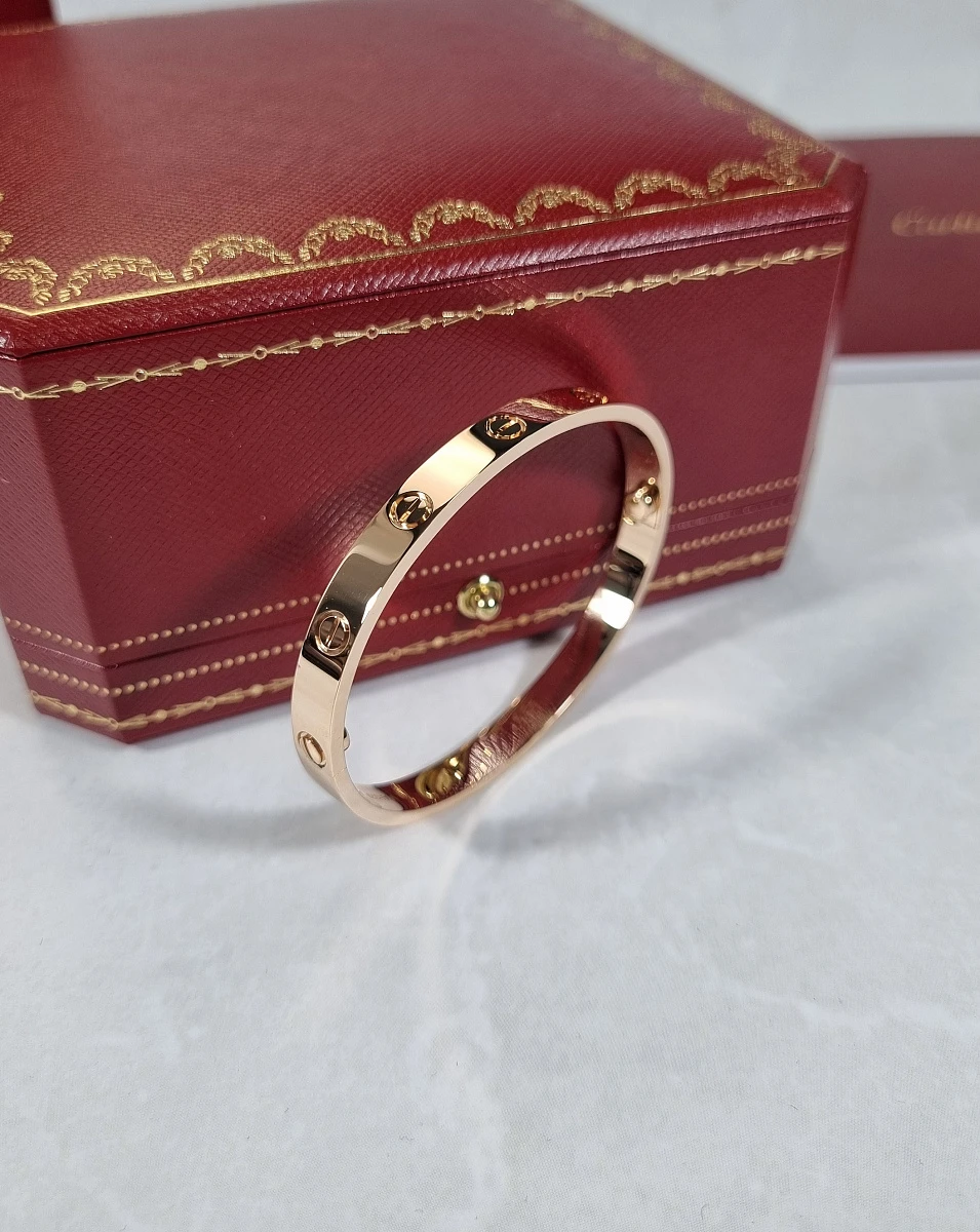 Купить украшение Cartier Браслет LOVE BRACELET B6067417 B6067417: в наличии в Москве!