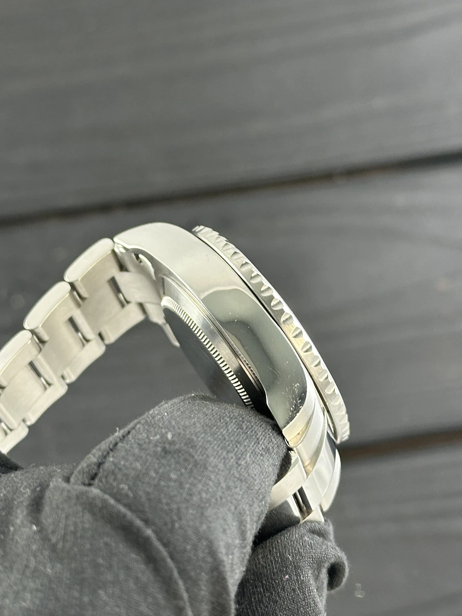 Купить копии элитных часов  Rolex Oyster Perpetual Yacht-Master II Steel 116680: в наличии!