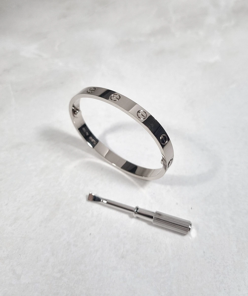 Купить украшение Cartier Браслет LOVE BRACELET B6067617 B6067617: в наличии в Москве!
