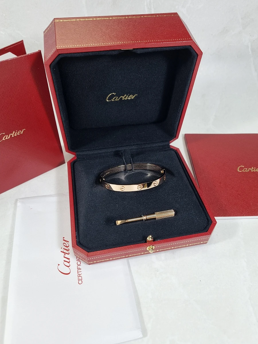 Купить украшение Cartier Браслет LOVE BRACELET B6067417 B6067417: в наличии в Москве!
