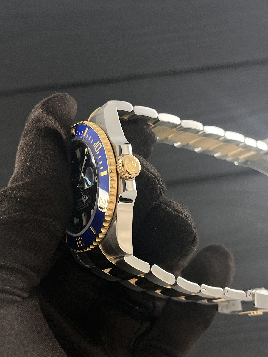 Купить копии элитных часов  Rolex Submariner Steel &amp; Yellow Gold 41mm 126613LB: в наличии!