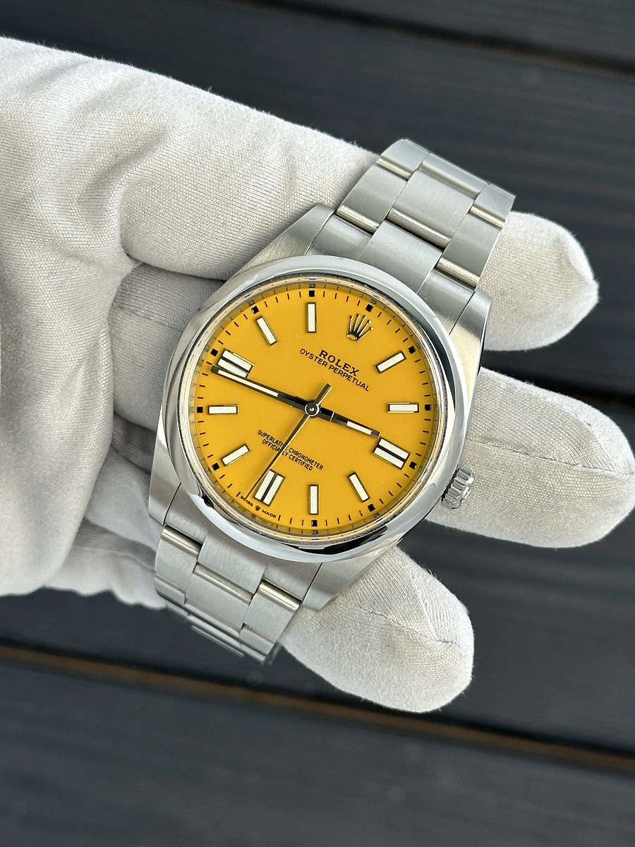 Купить копии элитных часов  Rolex Oyster Perpetual 41 mm Yellow Dial 124300: в наличии!