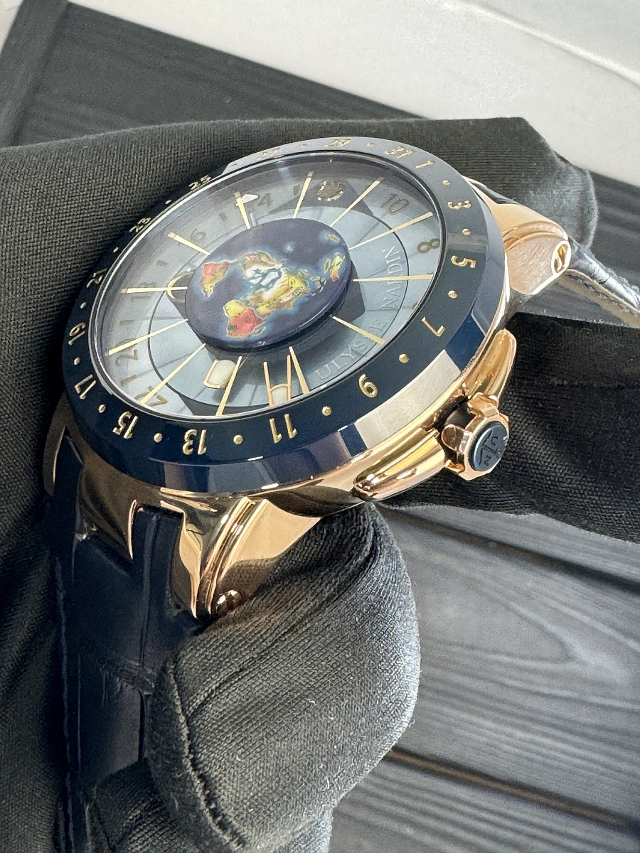 Купить копии элитных часов  Ulysse Nardin Moonstruck Rose Gold 1062-113: в наличии!