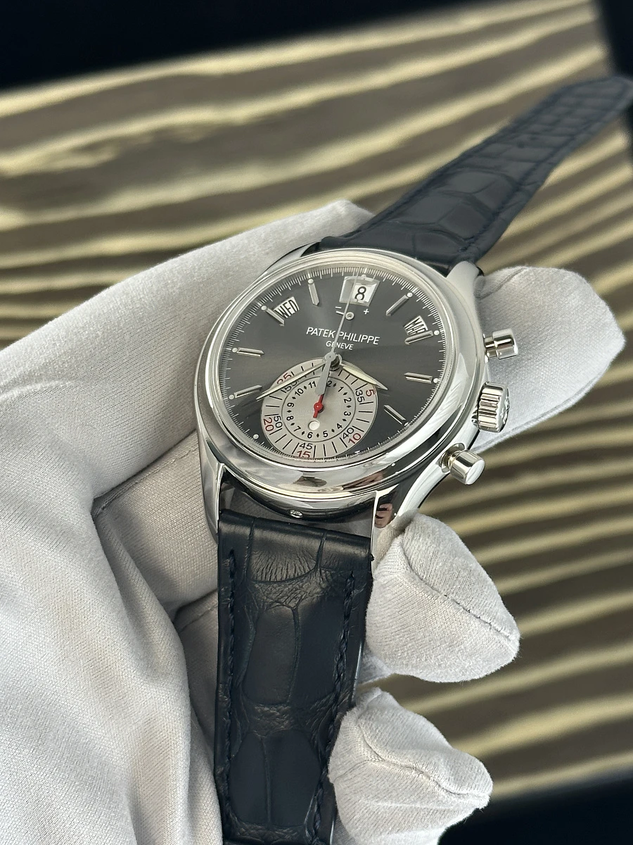 Купить копии элитных часов  Patek Philippe Annual Calendar Chronograph Platinum 5960P-001: в наличии!