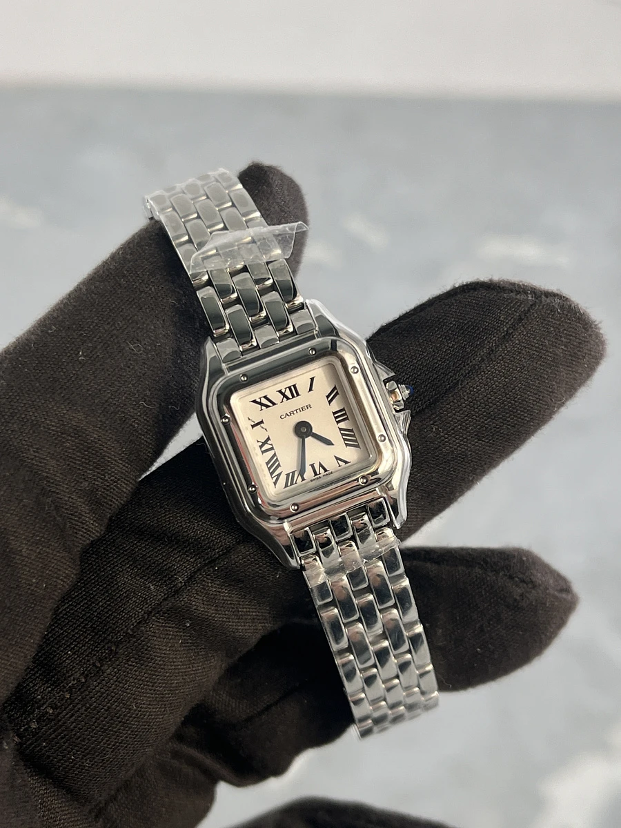 Купить копии элитных часов  Cartier Mini Panthere de Cartier WSPN0019: в наличии!