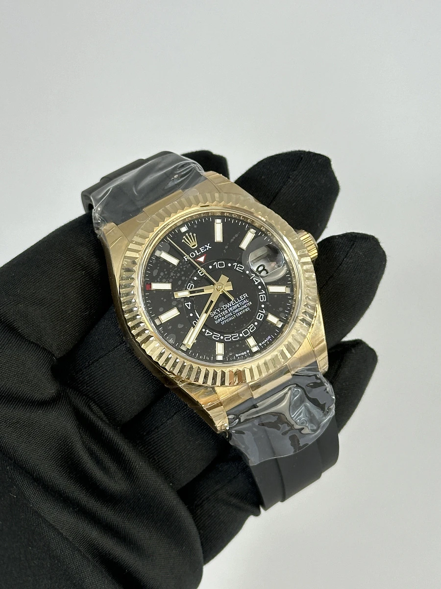 Купить копии элитных часов  Rolex - Oyster Perpetual Sky-Dweller Yellow Gold Oysterflex 336238-0002: в наличии!