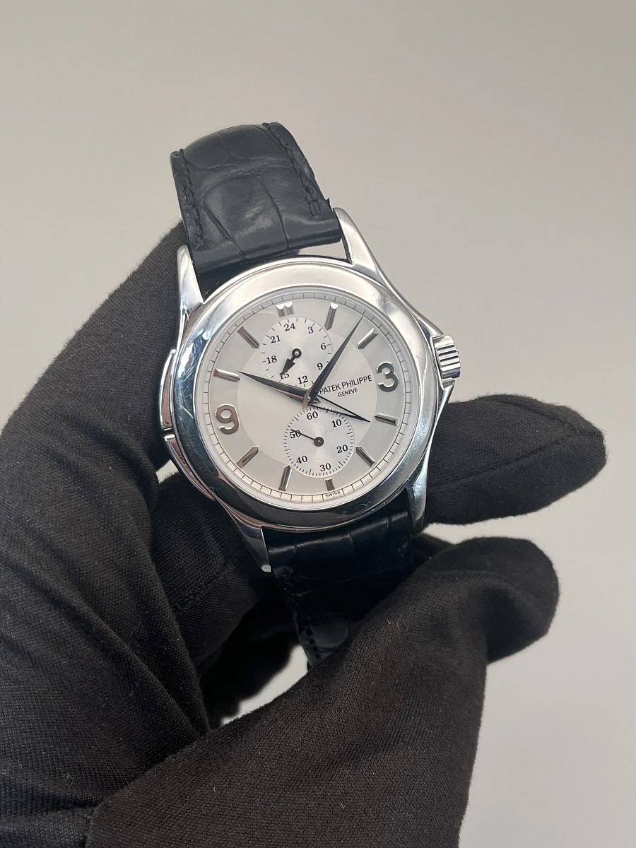 Купить копии элитных часов  Patek Philippe Calatrava Travel Time White Gold 5134G: в наличии!