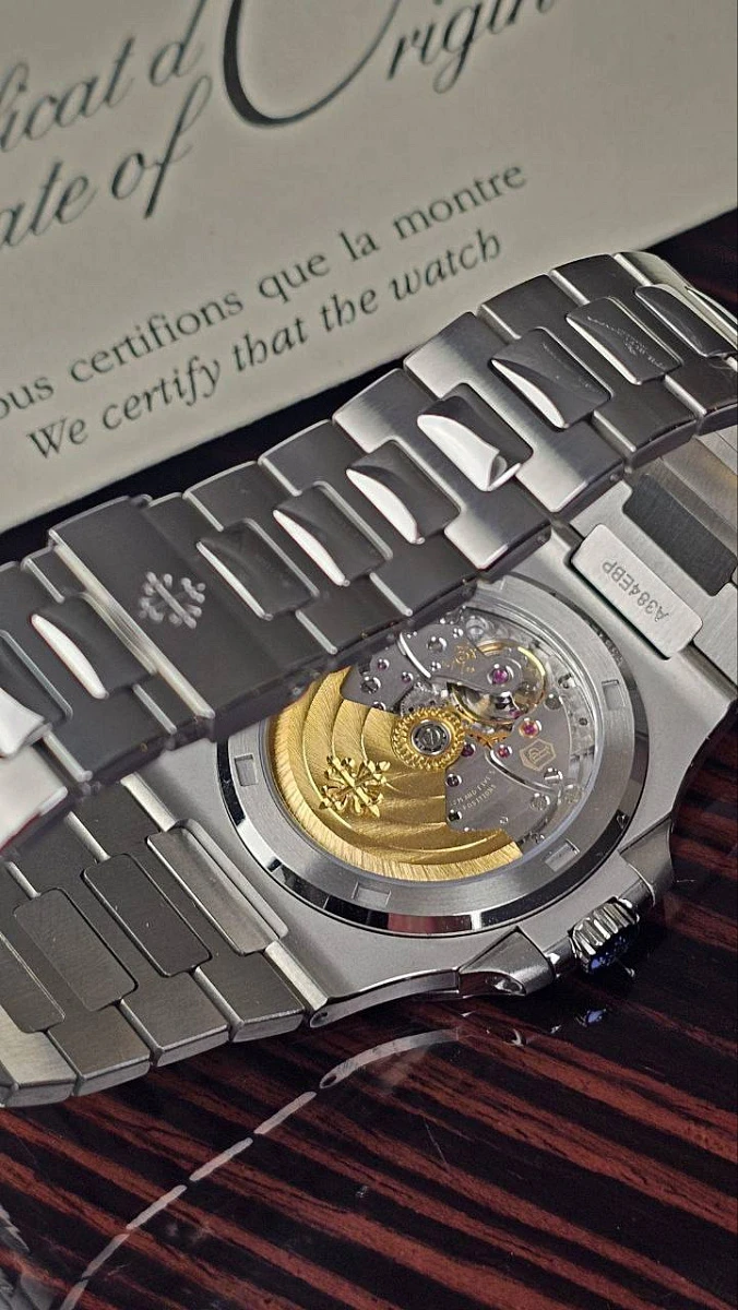 Купить копии элитных часов  Patek Philippe Nautilus 5711/1A-011 : в наличии!