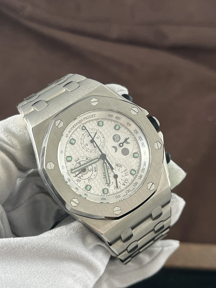 Купить копии элитных часов  Audemars Piguet Royal Oak Offshore Chronograph Perpetual Calendar 25854TI.OO.1150TI.01: в наличии!