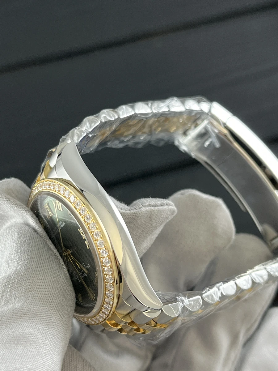 Купить копии элитных часов  Rolex Datejust 36mm Oystersteel Yellow Gold and Diamonds Green Dial 126283RBR: в наличии!