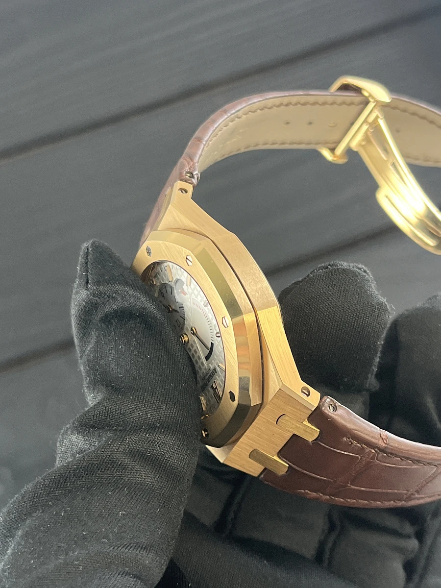 Купить копии элитных часов  Audemars Piguet Royal Oak Dual Time Rose Gold 39mm 26120Or.Oo.D088Cr.01: в наличии!