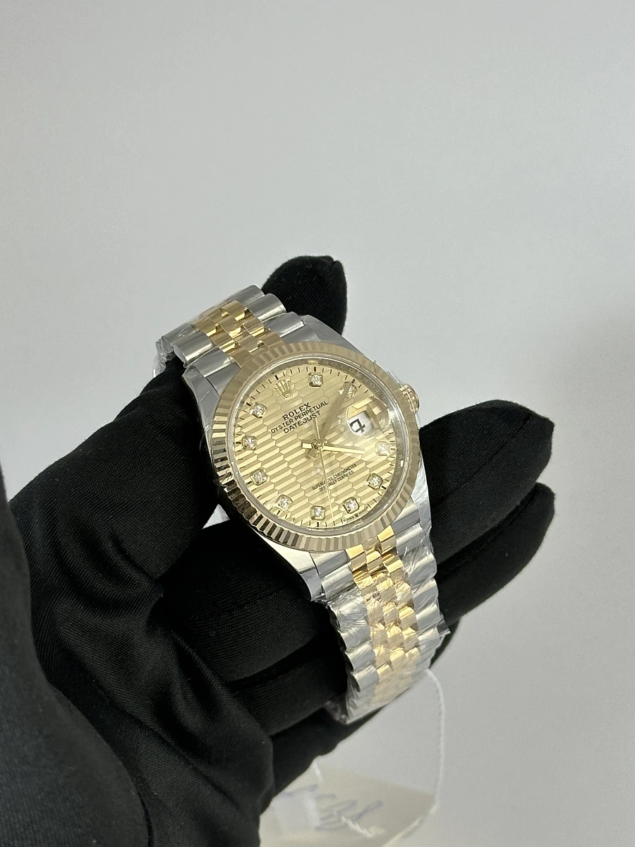Купить копии элитных часов  Rolex Datejust 36mm Steel &amp; Yellow Gold Motif Dial Diamond Index 126233: в наличии!
