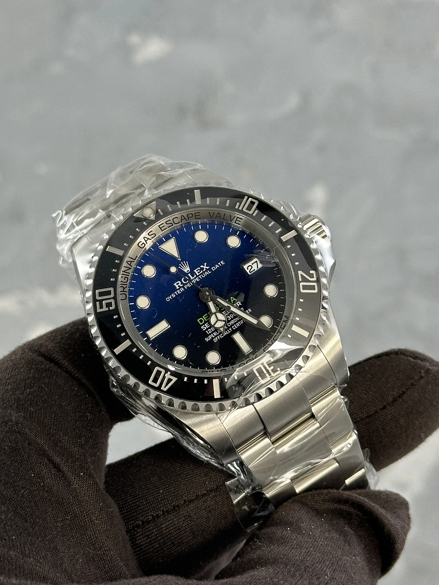 Купить копии элитных часов  Rolex Deepsea 44mm D-Blue 136660: в наличии!