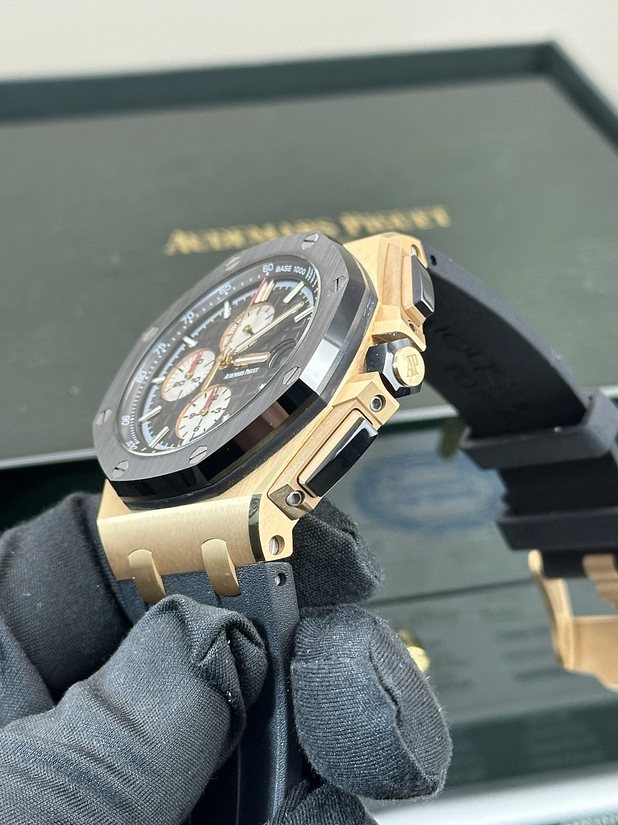 Купить копии элитных часов  Audemars Piguet Royal Oak Offshore Rose Gold 26400RO.OO.A002CA.01: в наличии!