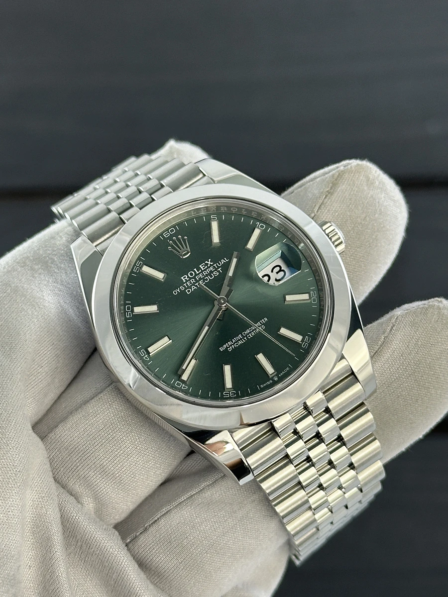 Купить копии элитных часов  Rolex Datejust Oyster Oystersteel 41 mm 126300: в наличии!