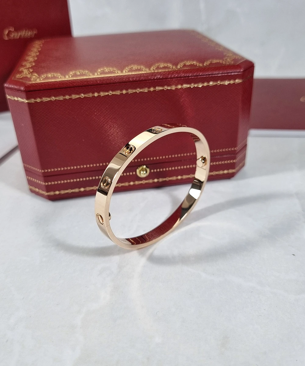 Купить украшение Cartier Браслет LOVE BRACELET B6067417 B6067417: в наличии в Москве!